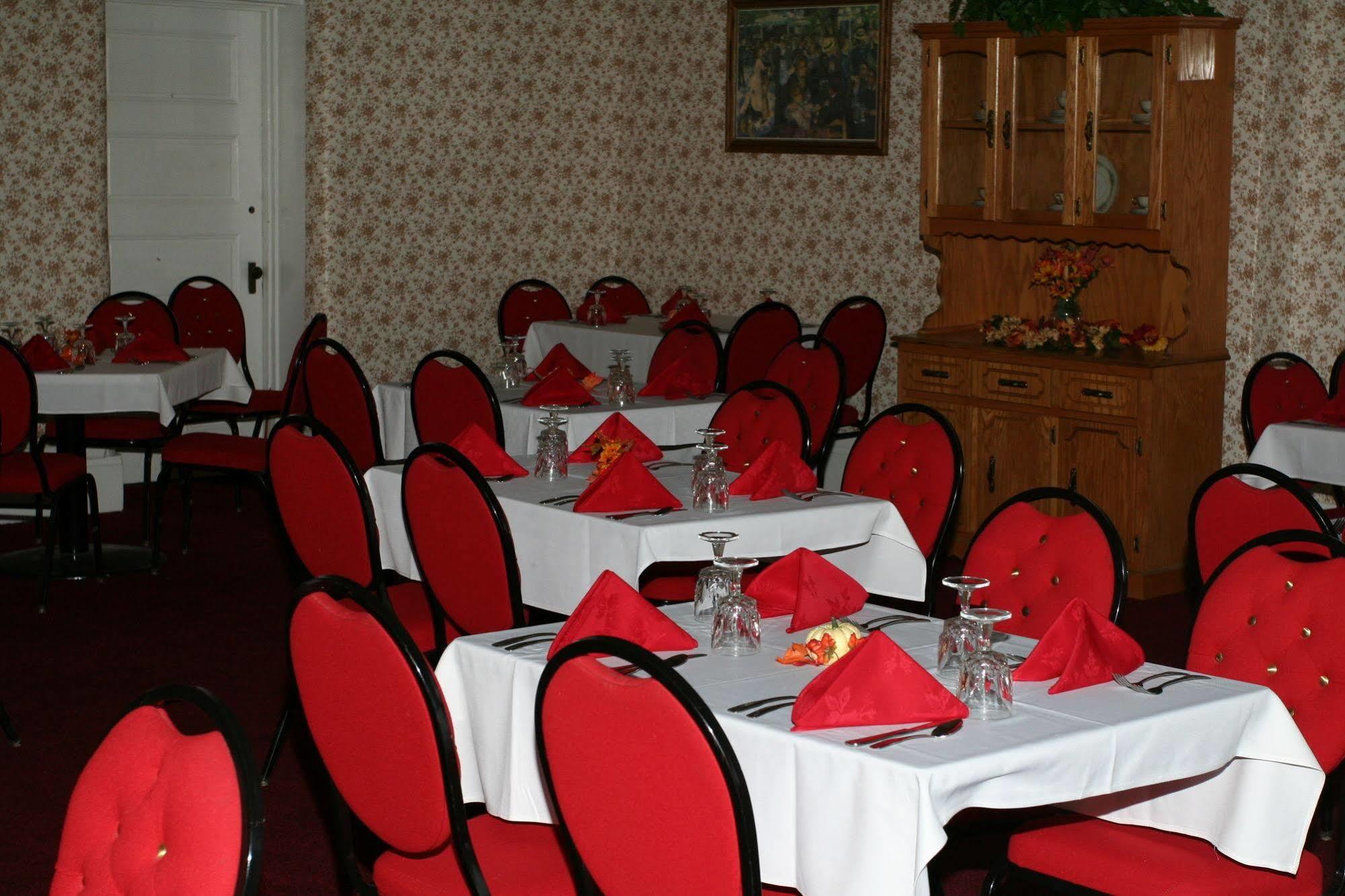 Hotel Gunter Frostburg Экстерьер фото